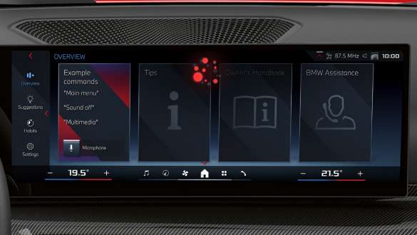 BMW Intelligent Personal Assistant BMW 2 Series Coupé G42 控制顯示螢幕特寫 BMW Intelligent Personal Assistant BMW 2 Series Coupé G42 控制顯示螢幕特寫