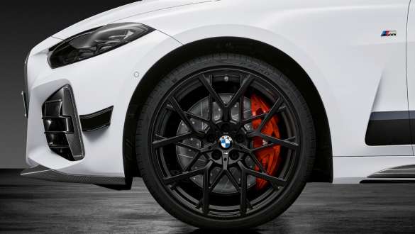20 吋 M Performance 鍛造輪圈 Y 輻條式 795 M Jet Black 啞光色 BMW 4 Series Convertible G23 白色 20 吋 M Performance 鍛造輪圈 Y 輻條式 795 M Jet Black 啞光色 BMW 4 Series Convertible G23 2020 白色