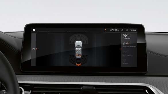 倒車輔助系統,BMW 5 Series Sedan G30 倒車輔助系統,BMW 5 Series Sedan G30 Facelift 2020,內飾,駕駛艙