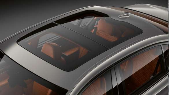 全新BMW旗艦豪華房車THE 7 全景特大玻璃Sky Lounge 全新BMW旗艦豪華房車THE 7:全景特大玻璃Sky Lounge