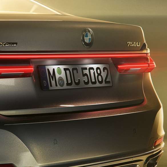 全新BMW旗艦豪華房車THE 7 全新BMW旗艦豪華房車THE 7