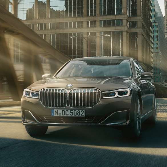 全新BMW旗艦豪華房車THE 7 - 智能駕駛輔助系統 駕駛輔助系統:全新BMW旗艦豪華房車THE 7