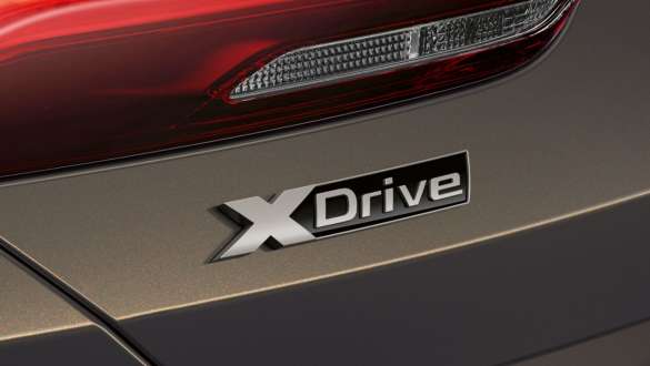 全新BMW 8系敞篷跑車 - BMW xDrive四驅系統 全新BMW 8系敞篷跑車 - BMW xDrive四驅系統