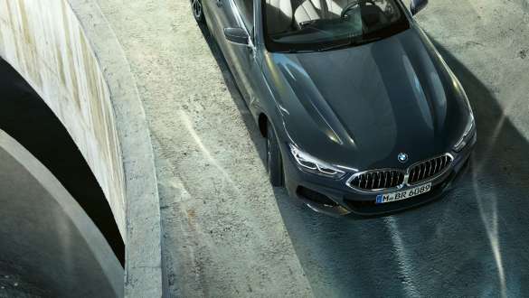 全新BMW 8系敞篷跑車 - 整合式四輪轉向系統 全新BMW 8系敞篷跑車 - 整合式四輪轉向系統