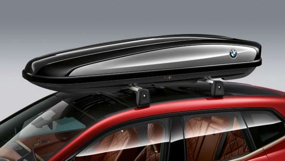 原廠 BMW 車頂儲物箱 520 黑色/鈦銀色 BMW iX M60 i20 2022 BMW iX M60 i20 2022 電動 SUV 電動車 原廠 BMW 車頂儲物箱 520 黑色/鈦銀色