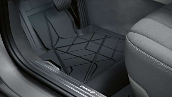 BMW i7 M70 xDrive Sedan G70 BMW 前排全天候腳墊