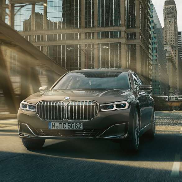 極致駕駛動力 全新BMW M760LiA xDrive 旗艦豪華房車純然駕乘樂趣