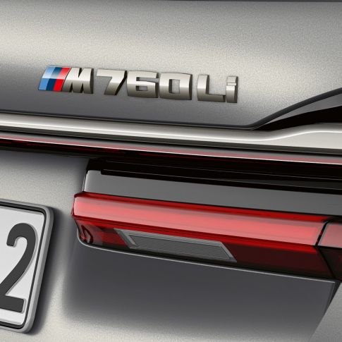 BMW M760Li xDrive 旗艦豪華房車 BMW M760Li xDrive 旗艦豪華房車