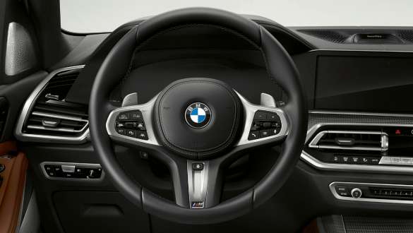 M 系列真皮軚環 BMW X5 M50i 和 M50d M 系列真皮軚環 BMW X5 M50i 和 M50d G05 駕駛艙