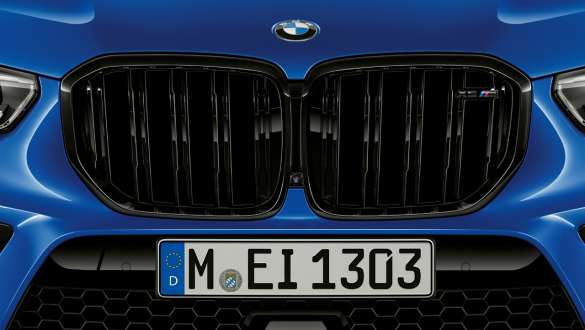 BMW X5 M Competition 的 M 專用雙腎格柵 M 專用雙腎格柵 BMW X5 M Competition F95 Marina Bay Blue 金屬外觀漆面外觀