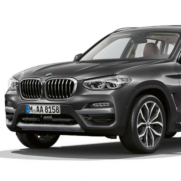BMW X3 M40i,xLine,正三七面角度 BMW X3 M40i,xLine,正三七面角度