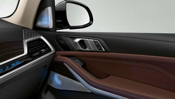 BMW X5 G05 LCI Bowers & Wilkins 鑽石環繞音響系統 BMW X5 G05 LCI Bowers & Wilkins 鑽石環繞音響系統舒適功能