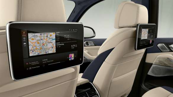 後座影音系統 (Rear-seat Entertainment Professional) 後座影音系統 (Rear-seat Entertainment Professional)