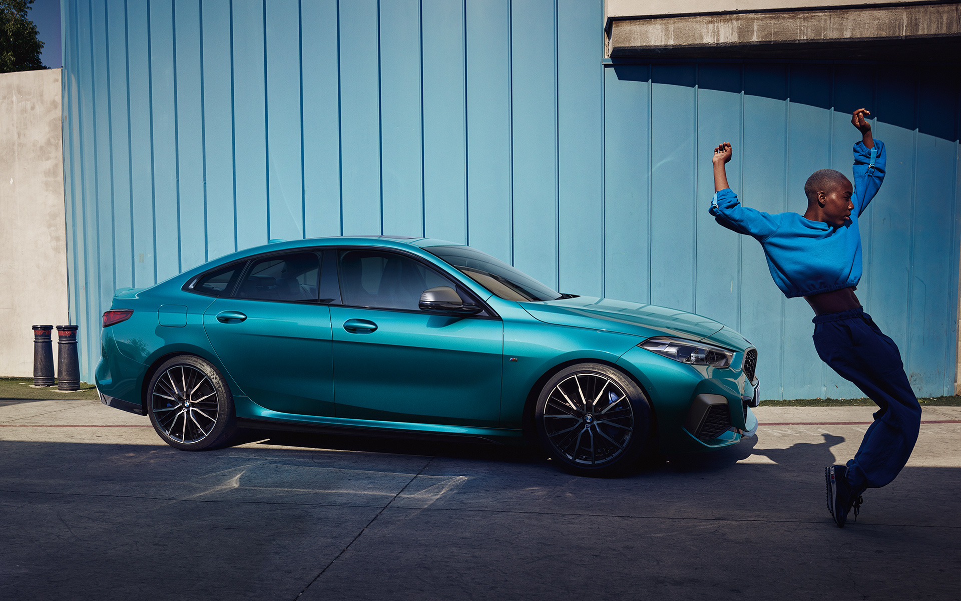 Attractive coupé silhouette BMW 2 Series Gran Coupé F44 Snapper Rocks Blue metallic side view