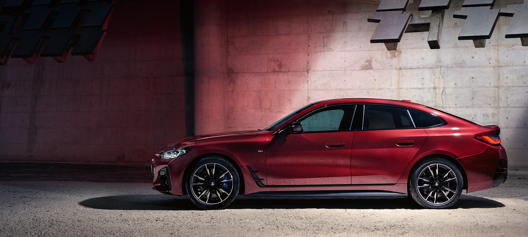 BMW 4 Series Gran Coupé：引擎與規格配備