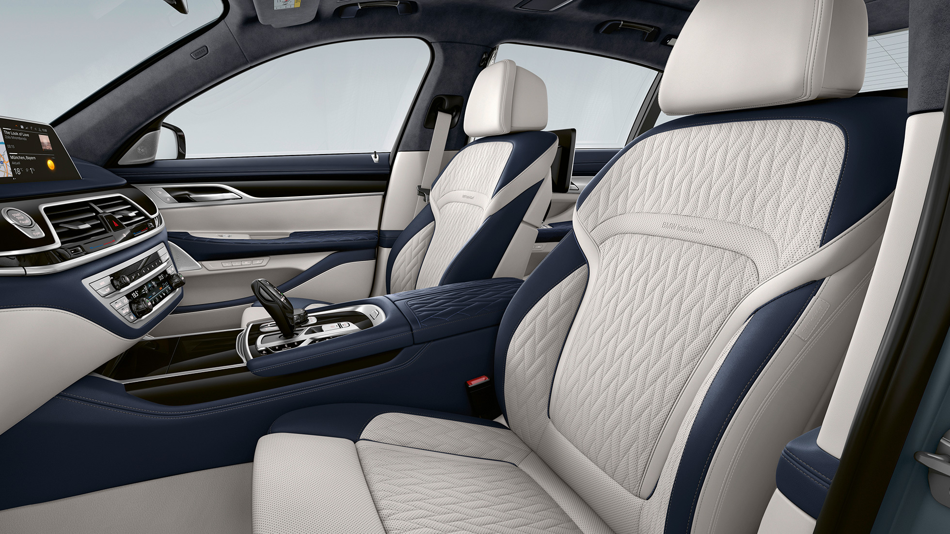 全新BMW旗艦豪華房車THE 7 - M Sport 全新BMW旗艦豪華房車THE 7 - M Sport