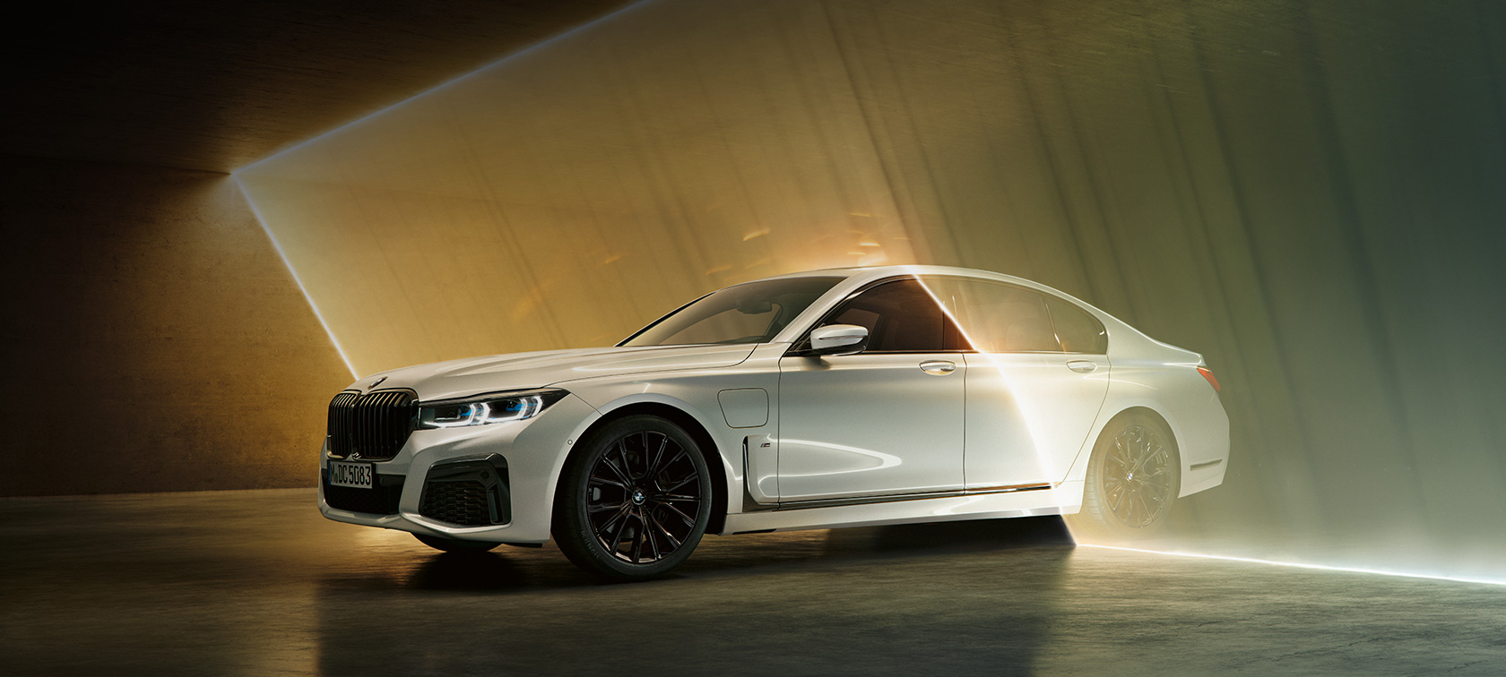 全新BMW旗艦豪華房車THE 7 全新BMW旗艦豪華房車THE 7