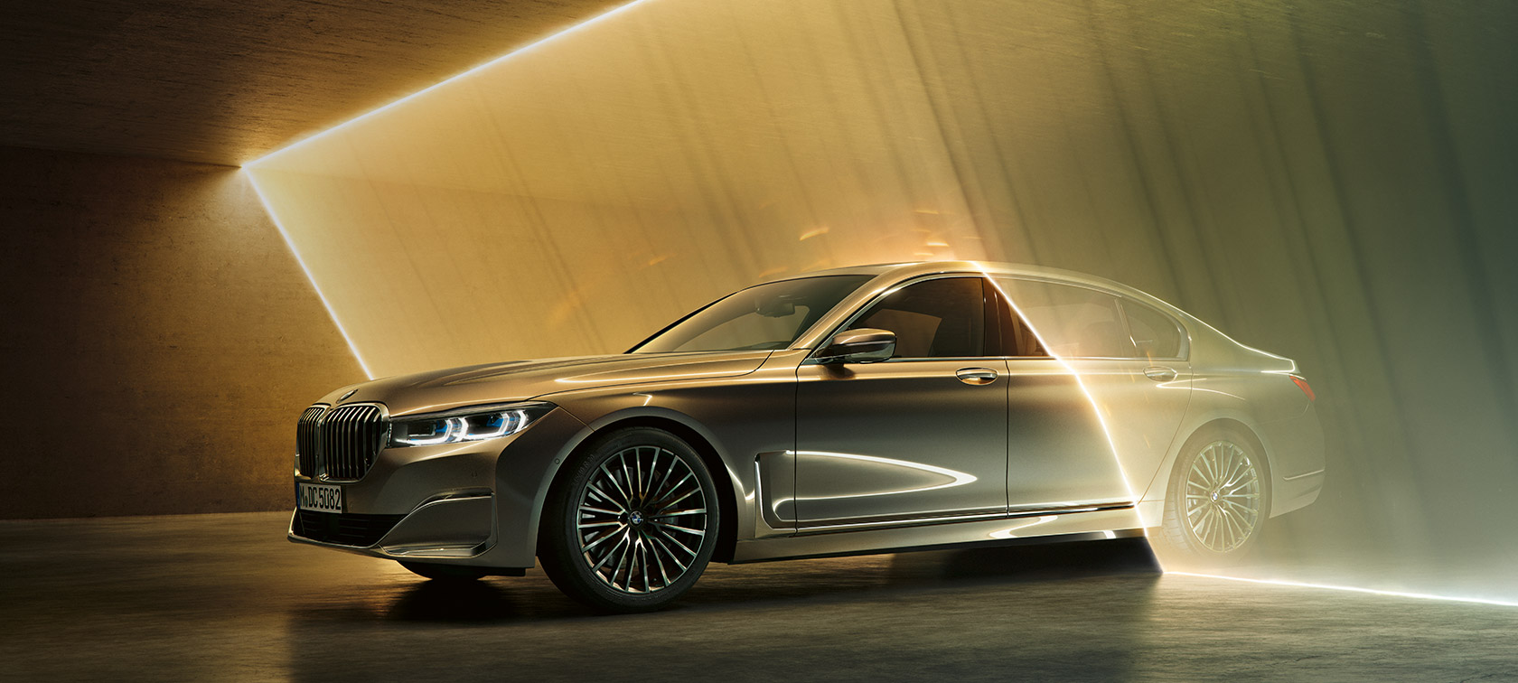 全新BMW旗艦豪華房車THE 7 全新BMW旗艦豪華房車THE 7