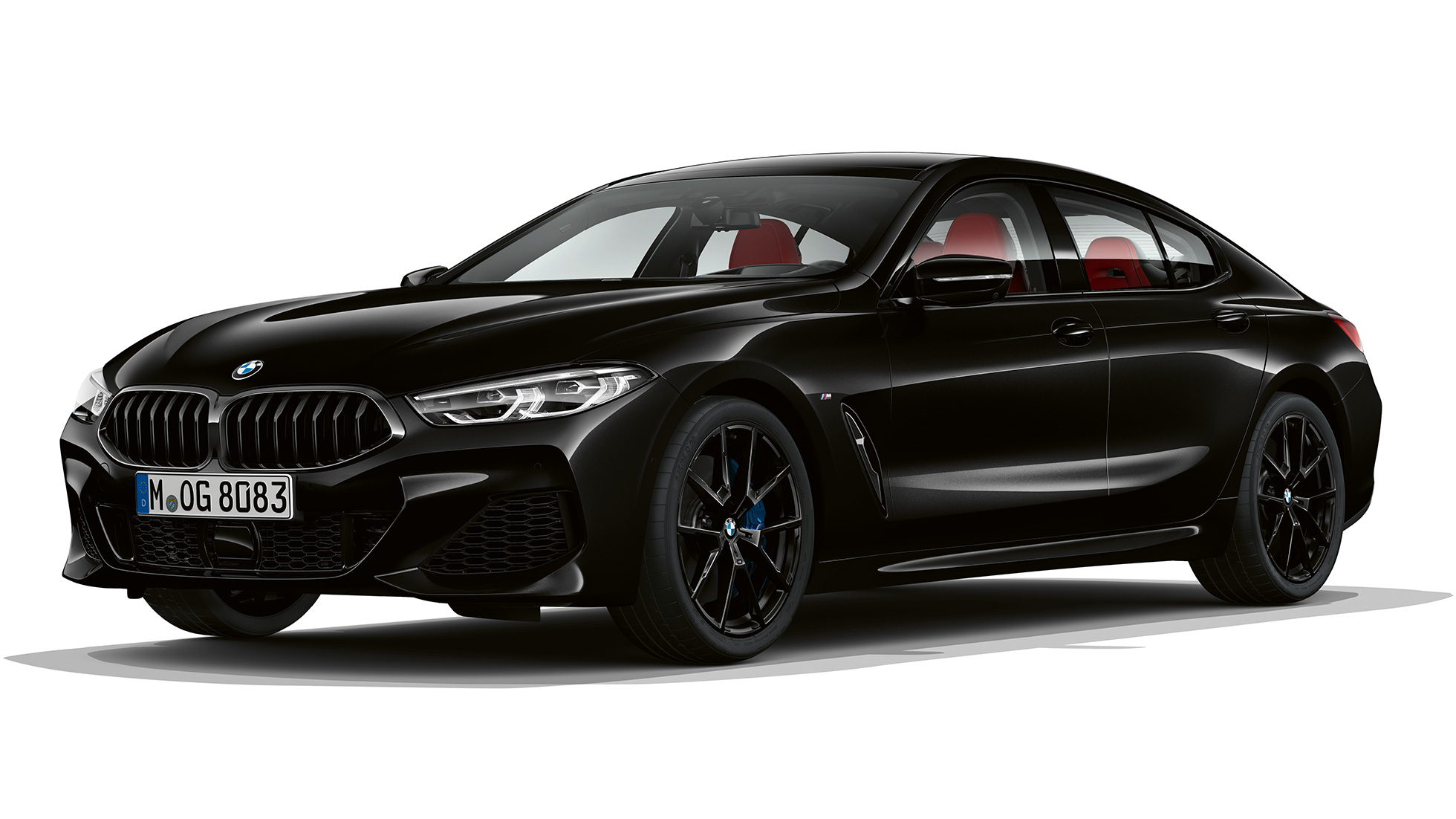M Sport 包圍套件四分之三正面拍攝視圖 BMW 8 Series Gran Coupé,M Sport 包圍套件四分之三正面拍攝視圖
