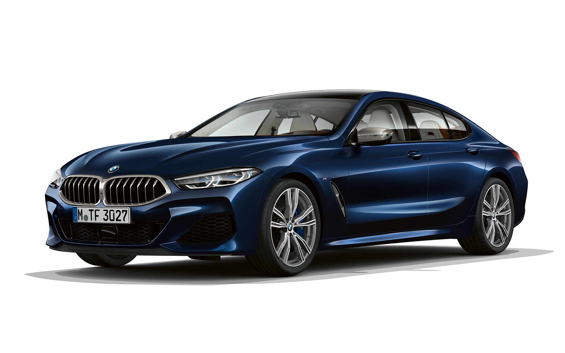 Individual Sophistication 四分之三正面拍攝影像 BMW 8 Series Gran Coupé,Individual Sophistication 四分之三正面拍攝影像