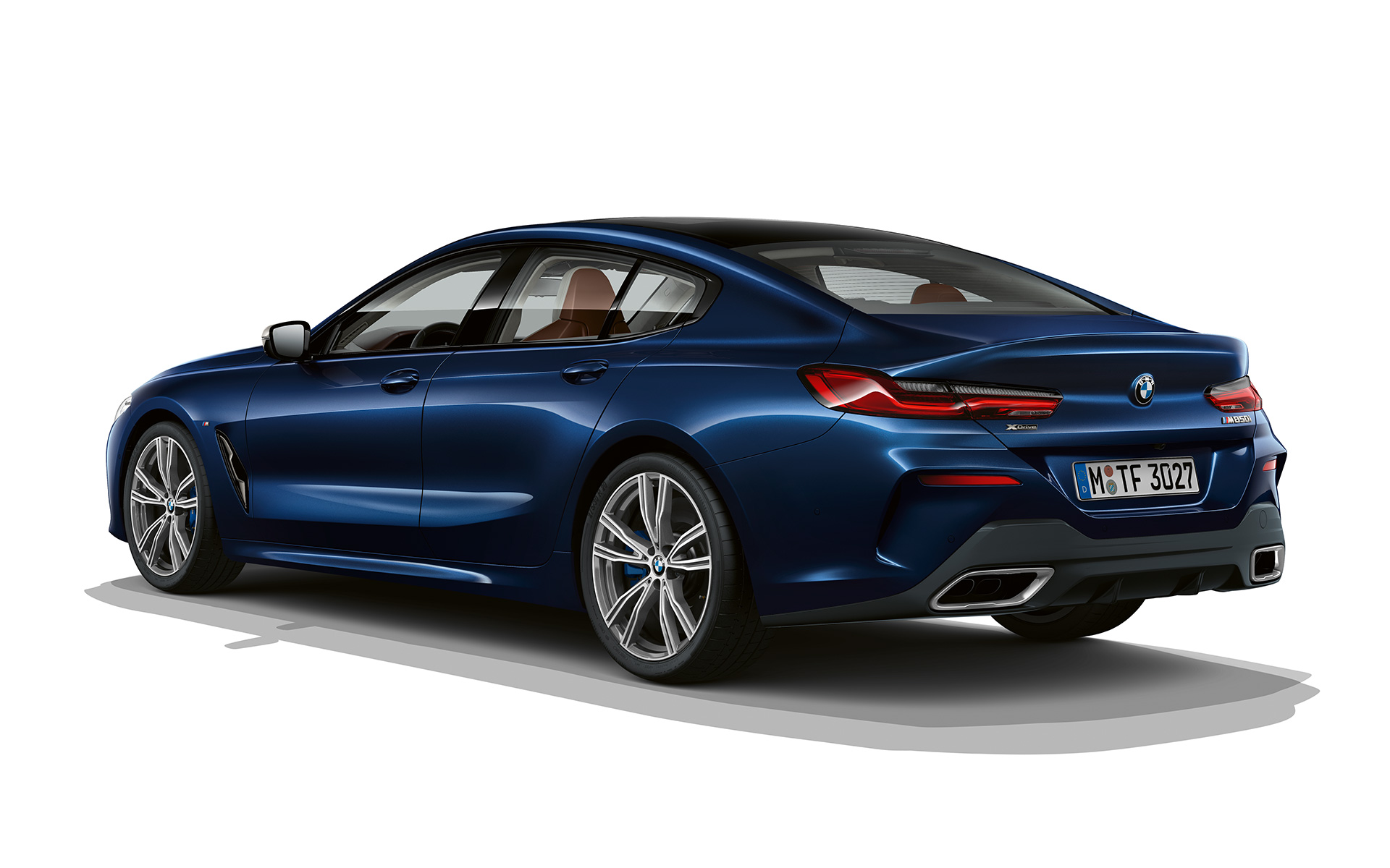 Individual Sophistication 四分之三尾部拍攝影像 BMW 8 Series Gran Coupé,Individual Sophistication 四分之三尾部拍攝影像