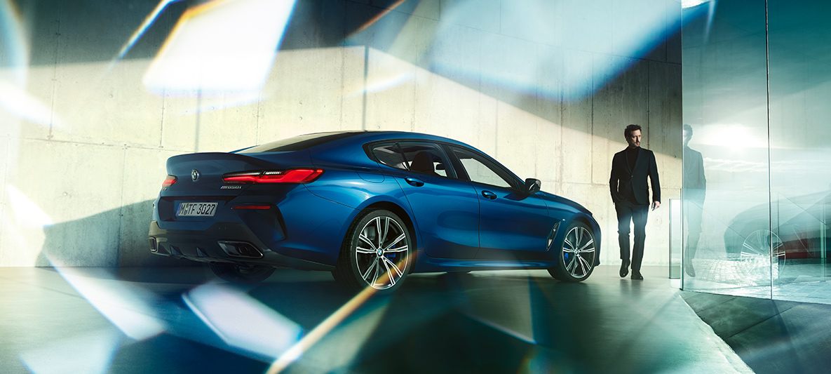 BMW Individual 四分之三尾部視圖 BMW 8 Series Gran Coupé,BMW Individual 四分之三尾部視圖
