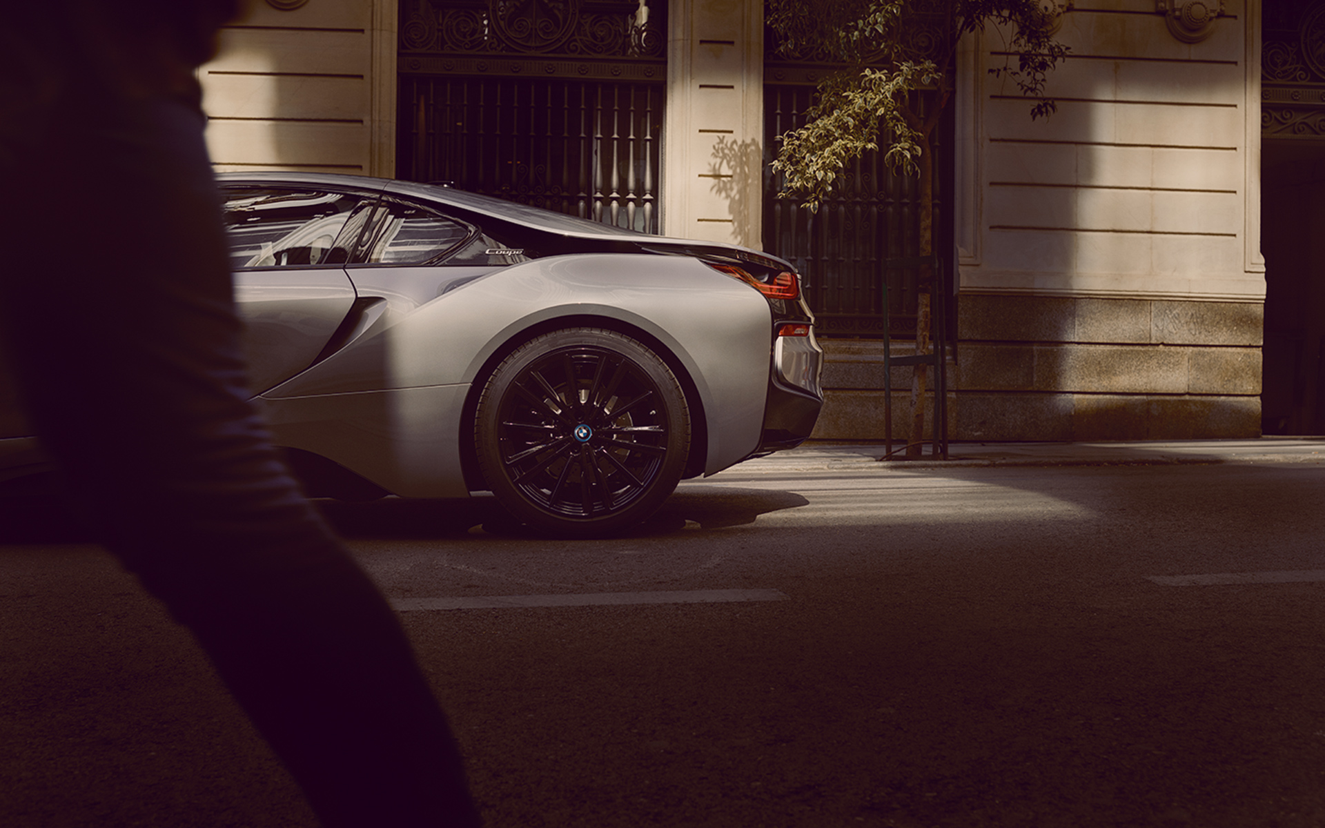 BMW i8 coupe images videos image 07 BMW i8 coupe images videos image 07
