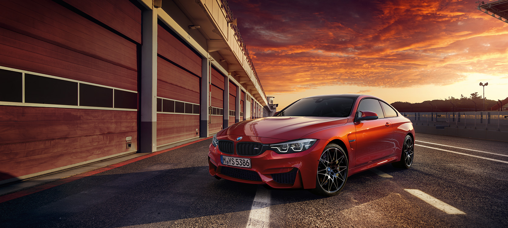 BMW M4 Coupé BMW M4 Coupé,細節和配置
