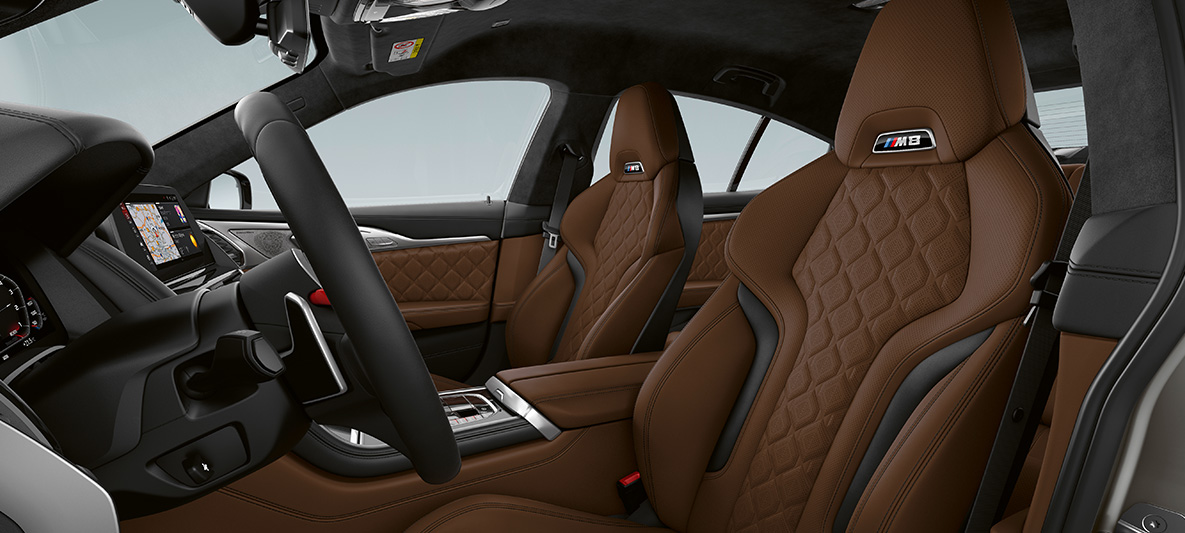 M Sport seats in 'Merino' leather BMW M8 Gran Coupé M Sport seats with M8 logo in 'Merino' leather BMW M8 Gran Coupé F93 2020 interior
