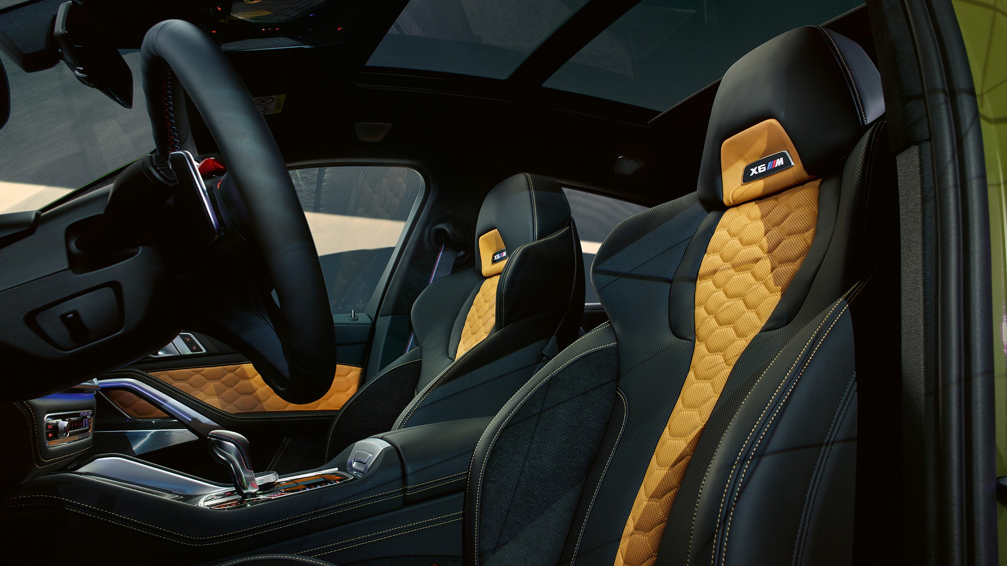 M 多功能座椅 BMW X6 M Competition M 多功能座椅 BMW X6 M Competition F96 2020 內飾