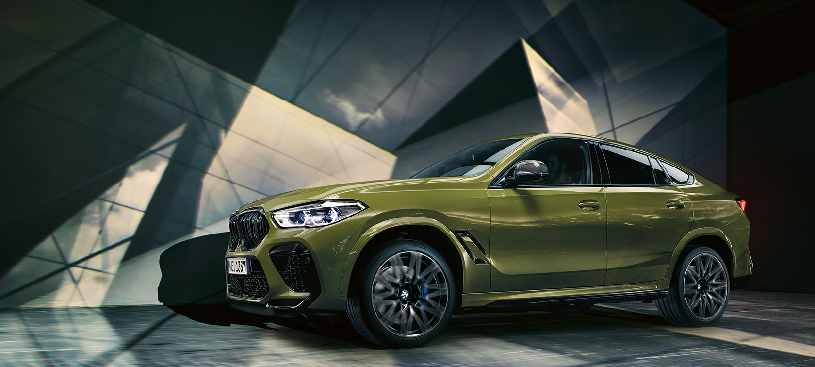 全新 BMW X6 M Automobiles BMW Individual 特殊漆面 Urban Green F96 2020