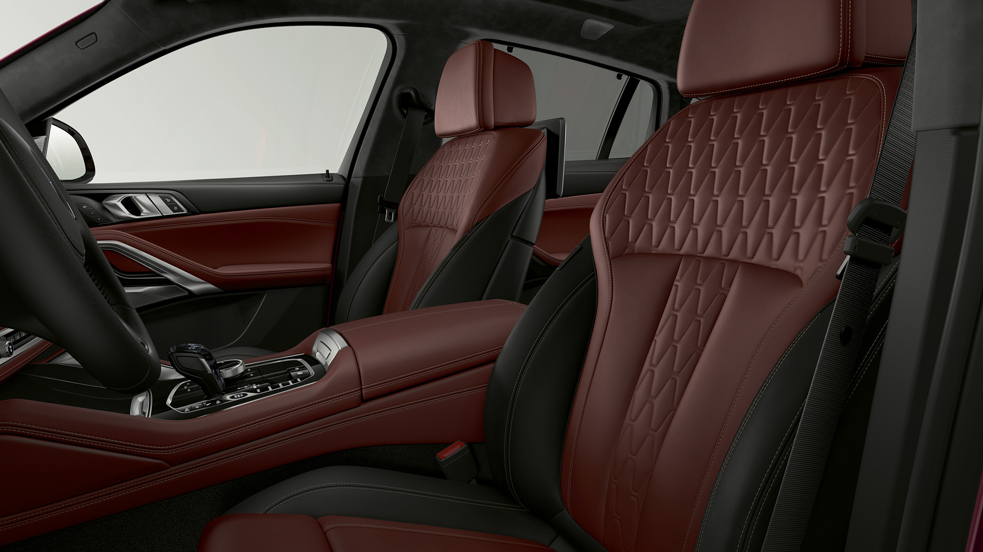 BMW X6 搭配 BMW Individual,裝飾。 BMW X6,內飾,搭配 BMW Individual,聚焦於裝飾。