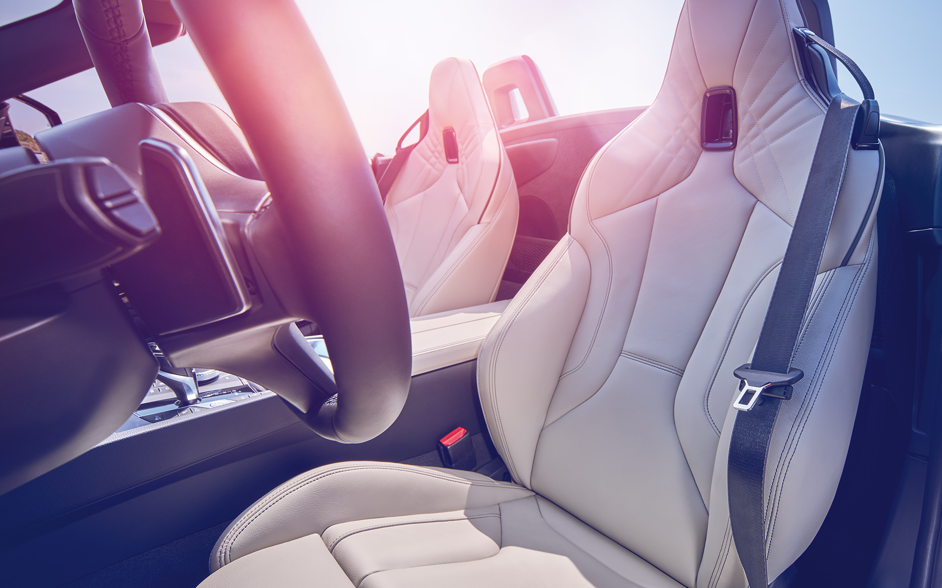 BMW Z4 Roadster (G29) front seats View onto the front seats of the BMW Z4 Roadster (G29)