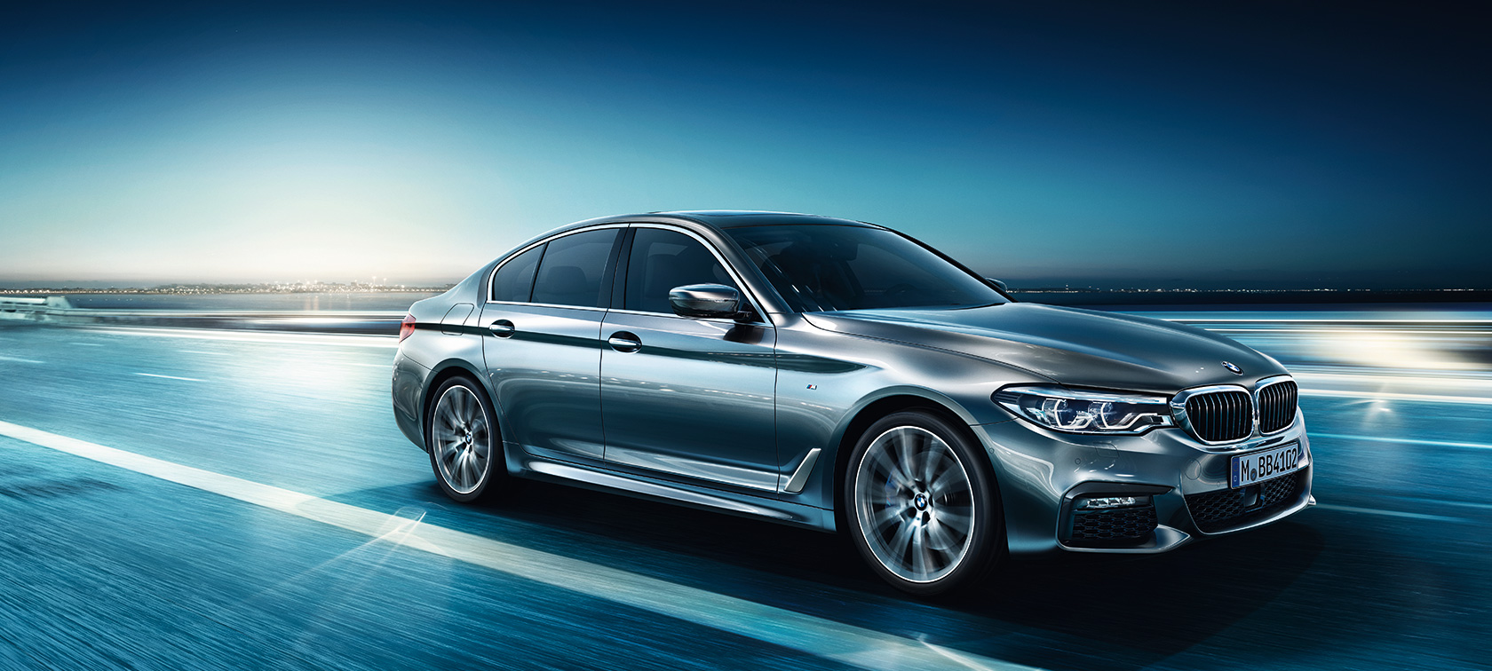 THE BMW 5 SERIES SEDAN. THE BMW 5 SERIES SEDAN.