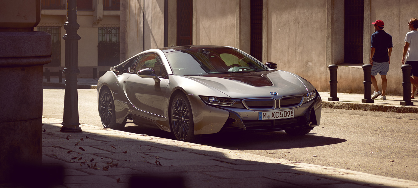 Bmw I8 Coupe 全新充電式混能車