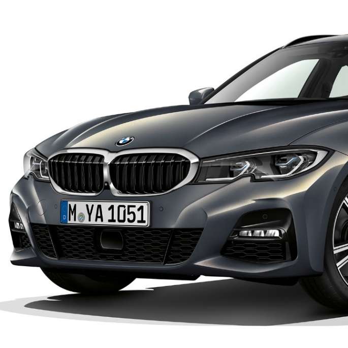 BMW 3 Series Touring, Model M Sport three-quarter front shot