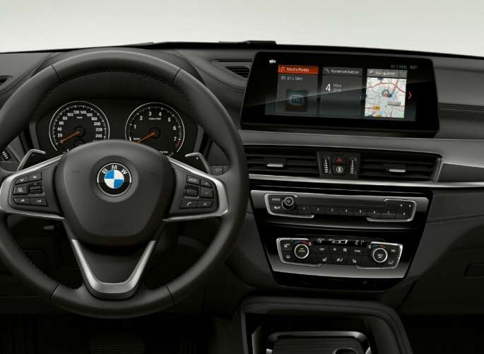 BMW X1, Model xLine, interior with focus on cokpit