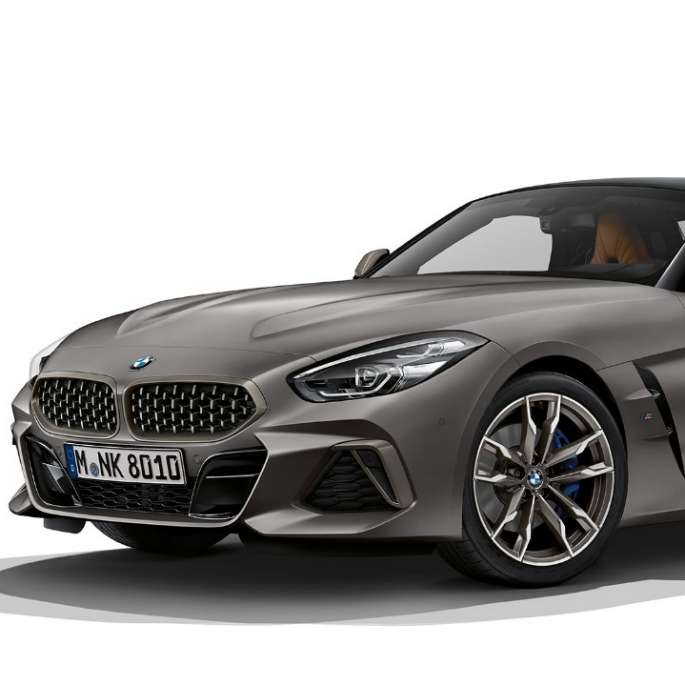 BMW Z4 Roadster M40i BMW Z4 Roadster M40i, three quarter front shot