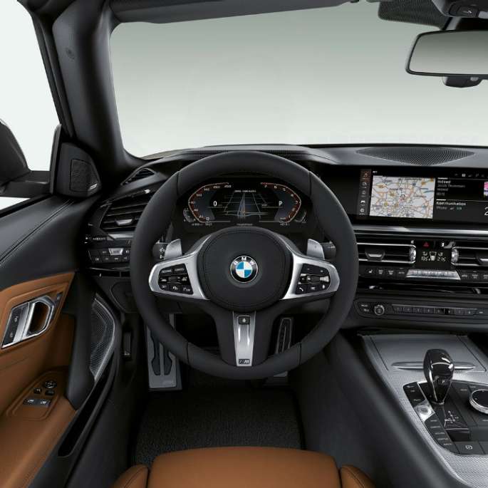 BMW Z4 Roadster M40i BMW Z4 Roadster M40i, steering wheel and driver’s place