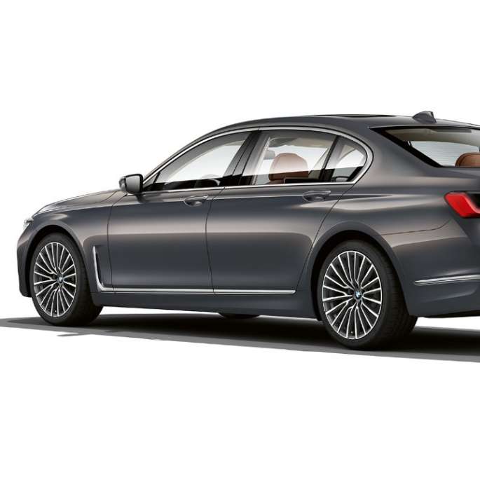 全新BMW旗艦豪華房車THE 7 全新BMW旗艦豪華房車THE 7