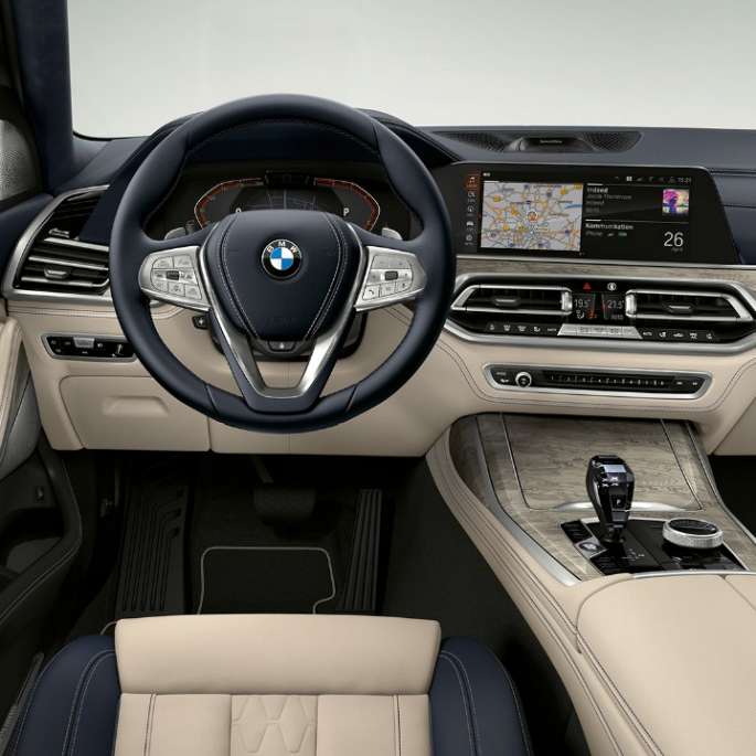 THE X7 Pure Excellence THE X7 Pure Excellence車廂特寫