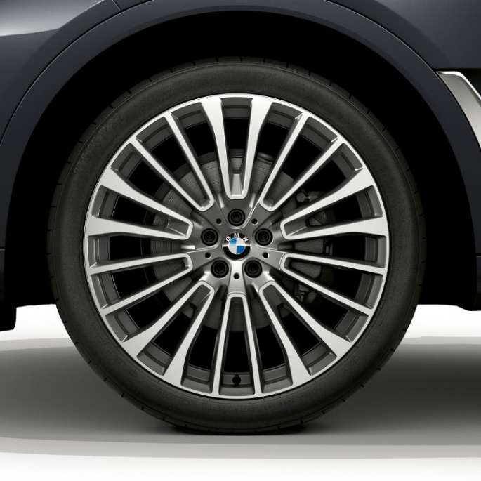 THE X7 Pure Excellence 輪圈 THE X7 Pure Excellence 輪圈設計特寫